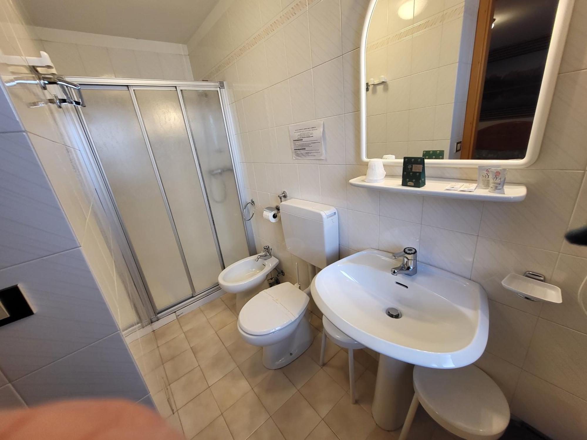Albergo Meuble Tarandan Forni di Sopra Extérieur photo